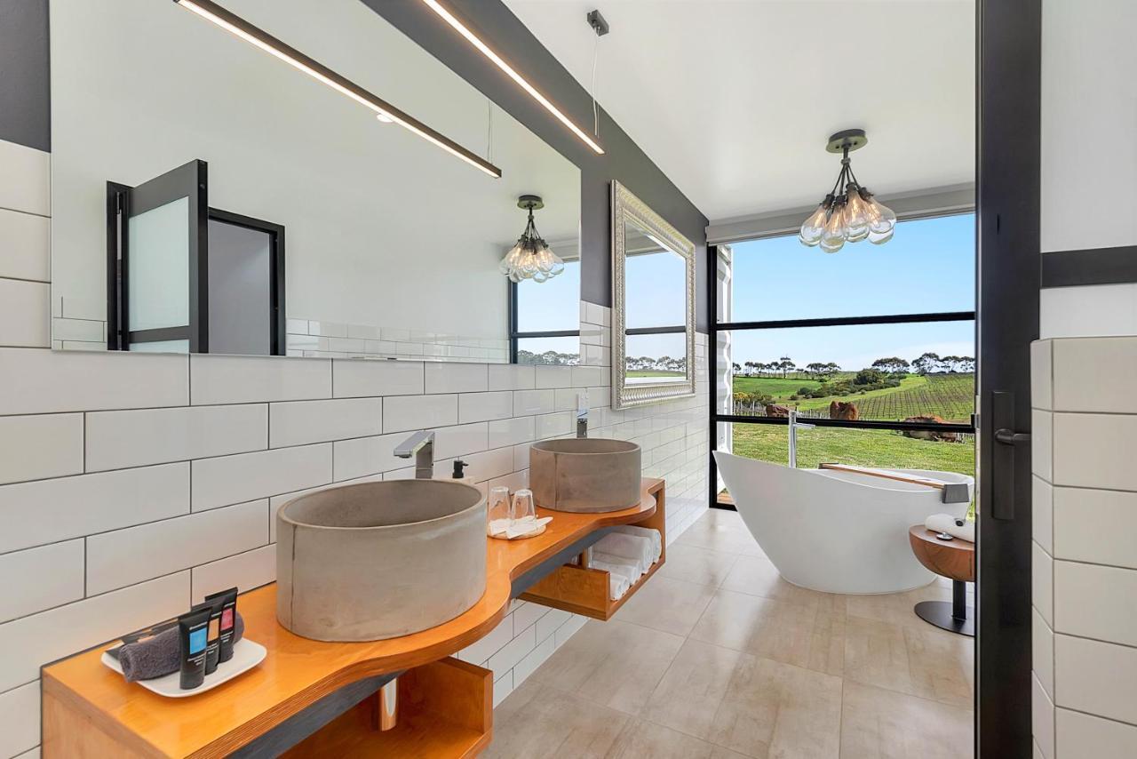 Hotel California Road At Inkwell Wines Mclaren Vale Exteriör bild