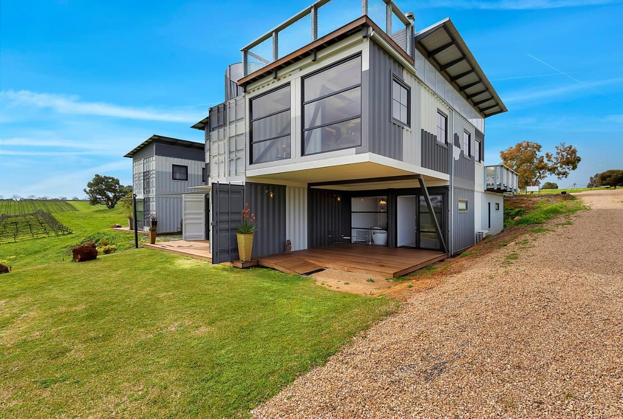 Hotel California Road At Inkwell Wines Mclaren Vale Exteriör bild