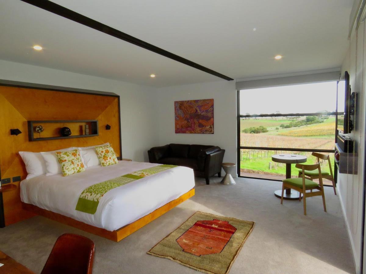 Hotel California Road At Inkwell Wines Mclaren Vale Exteriör bild