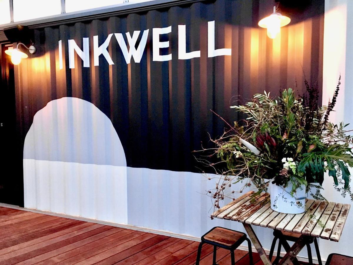 Hotel California Road At Inkwell Wines Mclaren Vale Exteriör bild